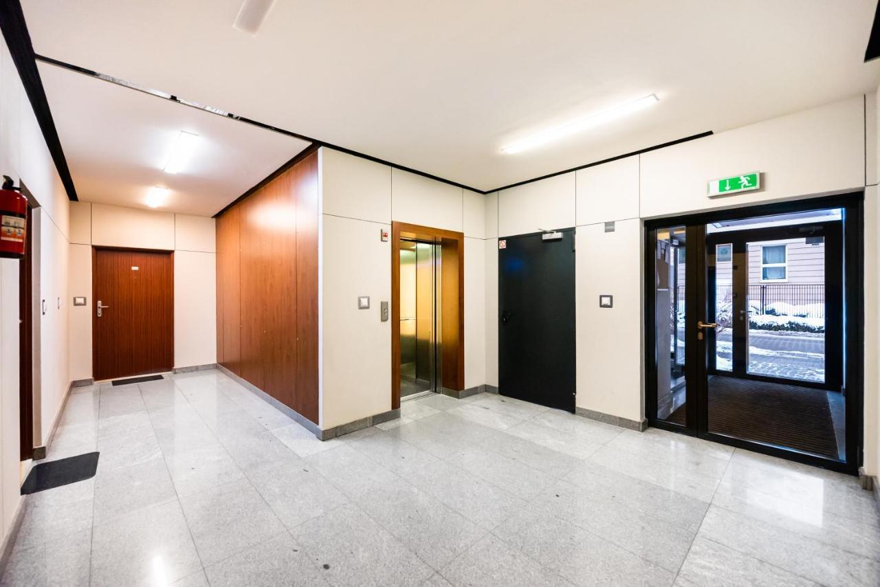 Bemowo Green Wood Apartment Varsovia Exterior foto